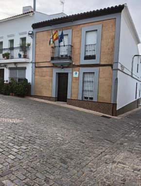 Charming house with mountain view in Encinasola, fireplace